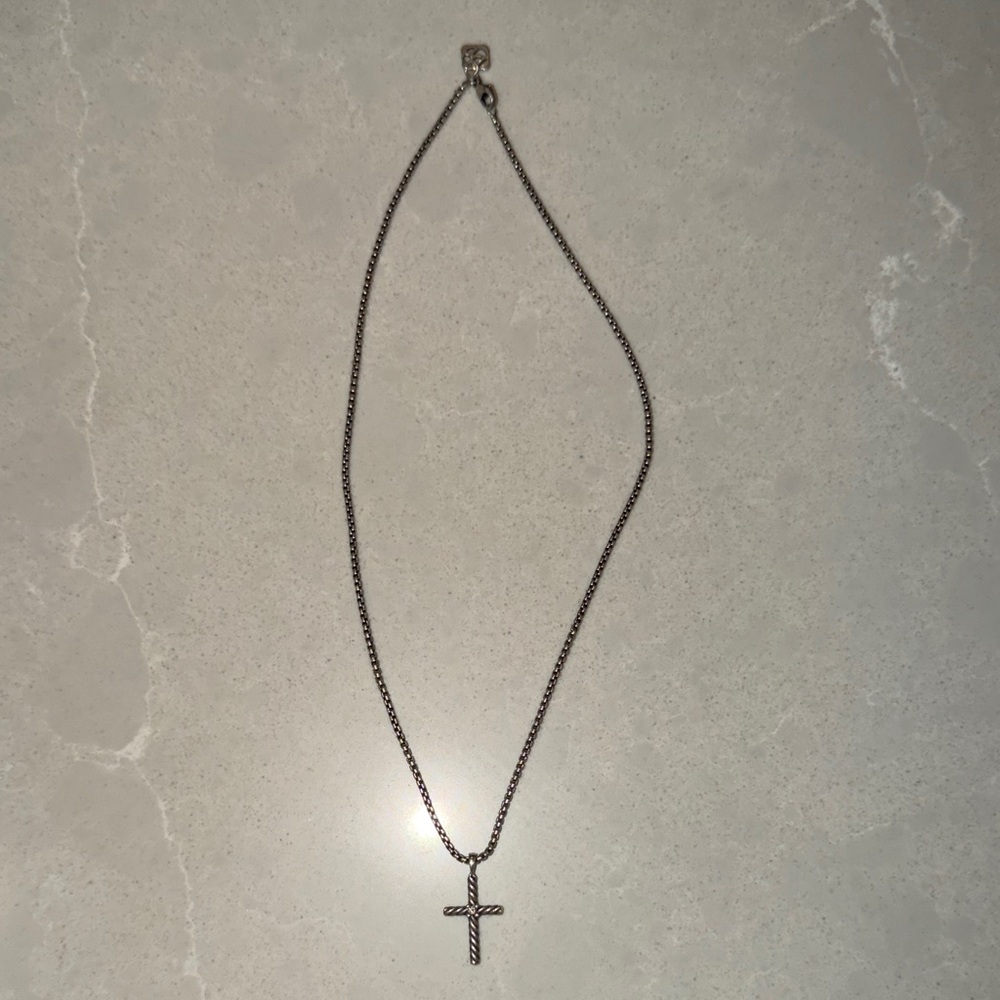 Sterling Silver David Yurman Cable Cross Pendant Necklace - Picture 4 of 7